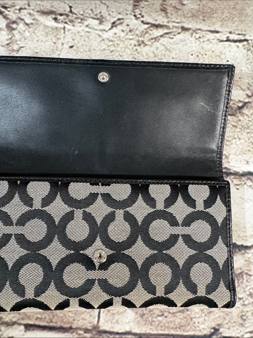 Coach Kristin Op Art Signature Checkbook Wallet. - Picture 3 of 11